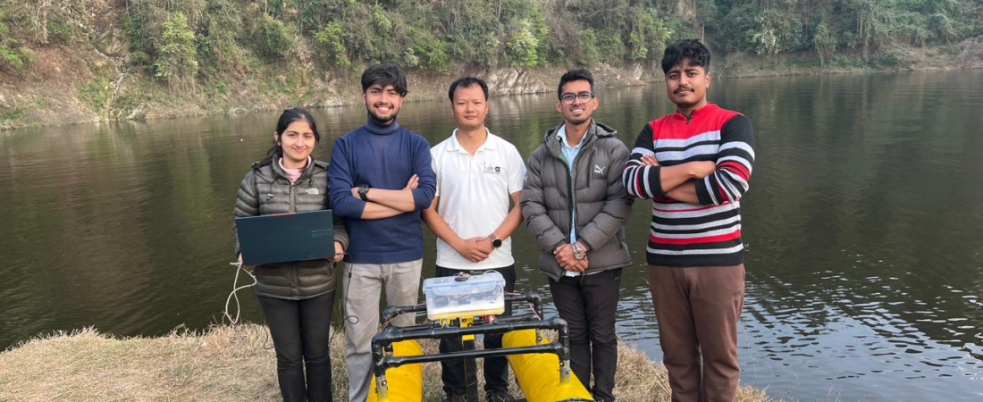 नेपाली विद्यार्थीले बनाए पानीमुनि स्क्यान गर्ने डुङ्गा, विपद् व्यवस्थापनमा उपयोगी