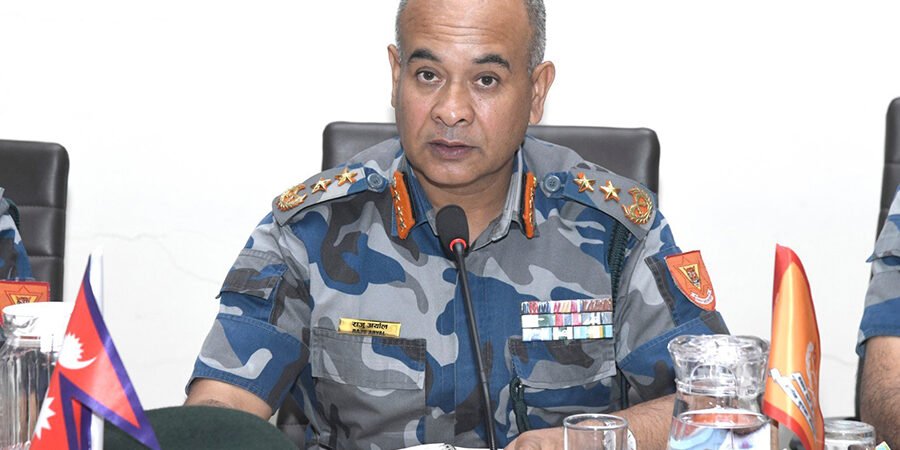 सशस्त्र प्रहरी आईजीपी राजु अर्याल अवकाशमा, नारायणदत्त पौडेल नयाँ प्रमुख