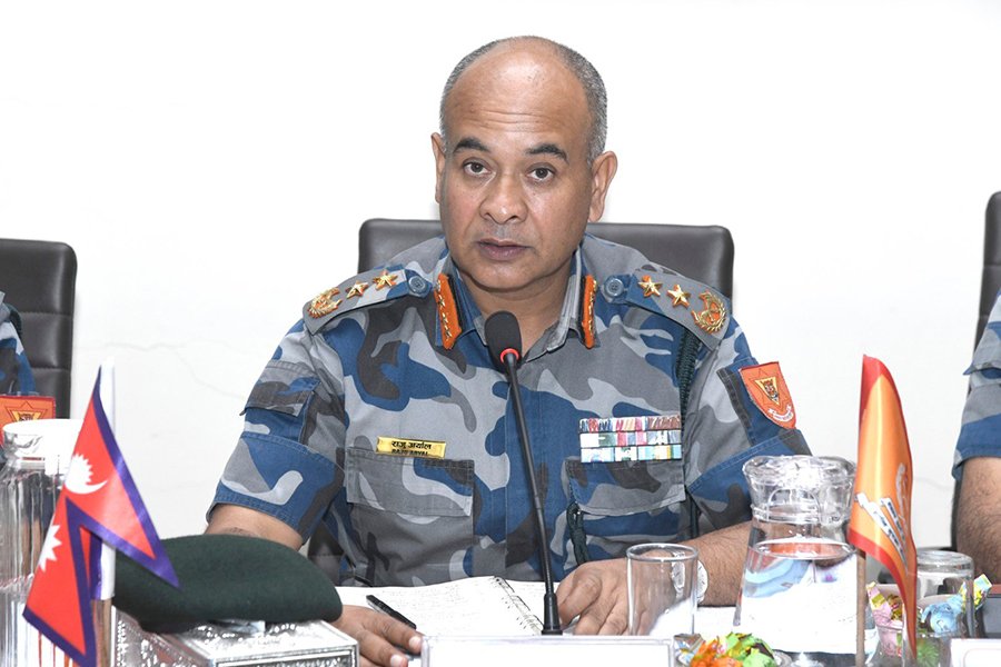 सशस्त्र प्रहरी आईजीपी राजु अर्याल अवकाशमा, नारायणदत्त पौडेल नयाँ प्रमुख