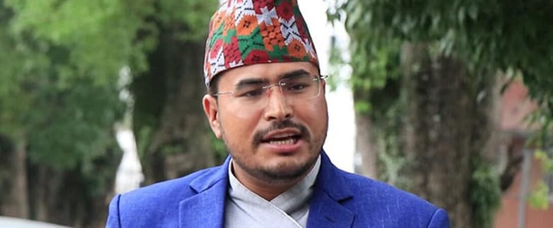 बीवाईडी प्रकरणमा एमालेको घोटाला आरोप, अर्थमन्त्रीमाथि राजद्रोहको मुद्दा चलाउन राप्रपाको माग