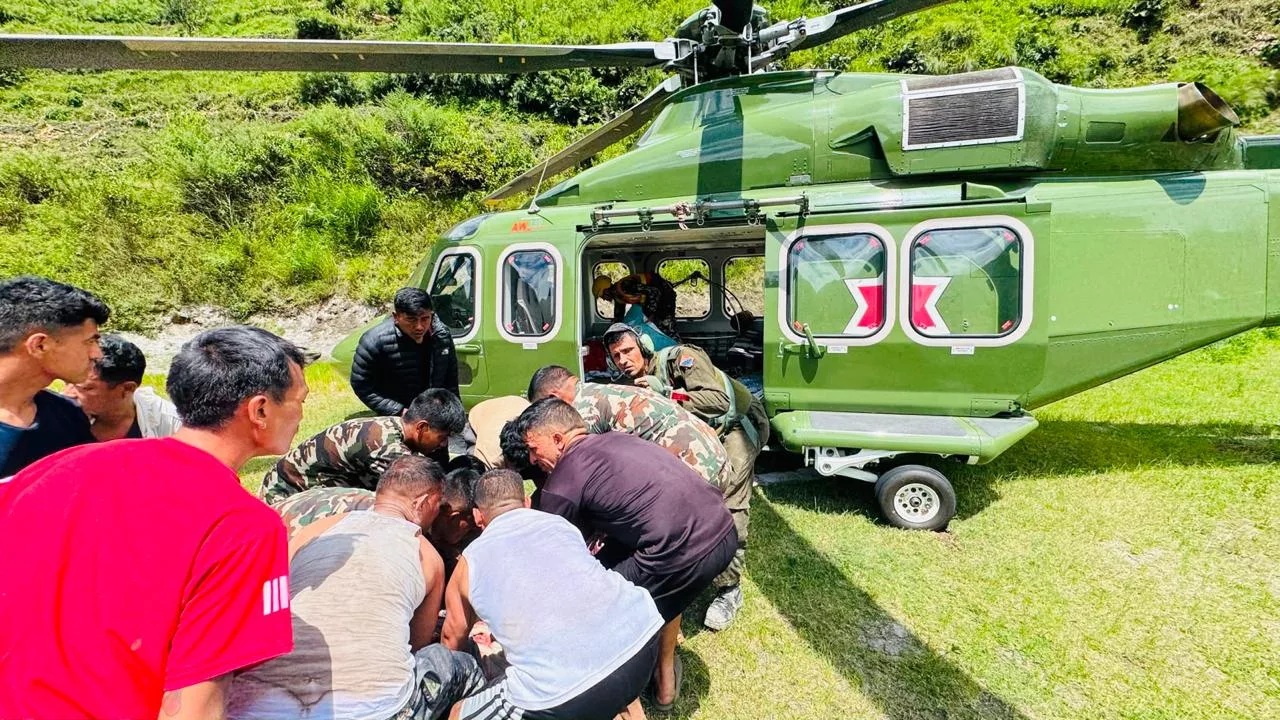 रसुवा बाढी उद्धार कार्य तीव्र: ड्रोन, हेलिकप्टर र तालिमप्राप्त कुकुरसहित सुरक्षा निकाय परिचालन