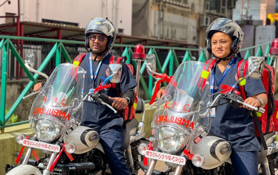 खोटाङमा बडादसैँको अवसर पारेर सञ्चालन गरिएको निःशुल्क यातायात सेवा